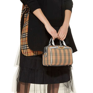 Burberry Outlet Handbag Pattern Plaid Leather Grey